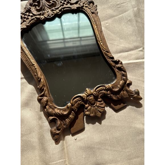 Vintage metal cast iron / brass vanity stand up mirror gold tone - Picture 5 of 10